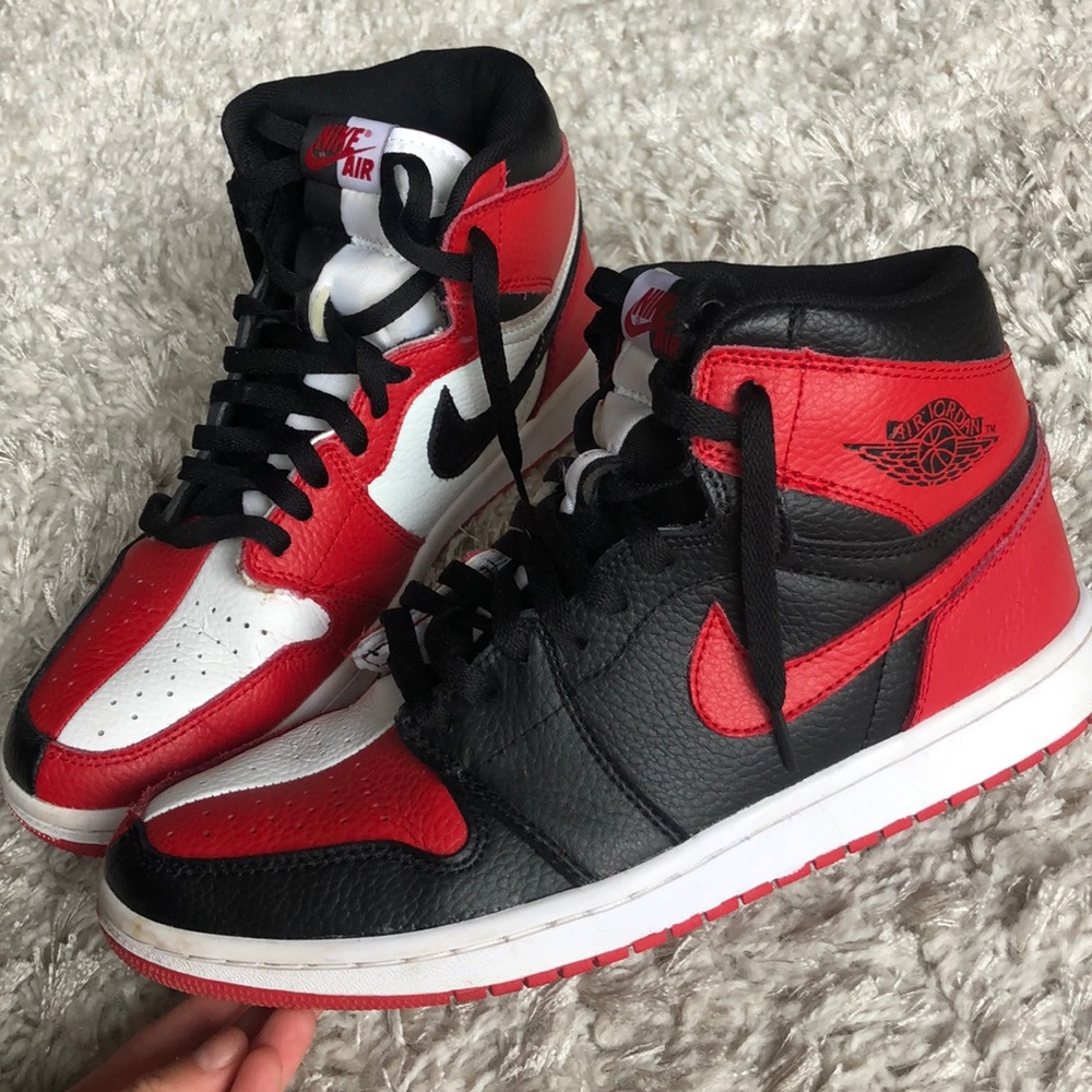 Jordan 1 retro Homage to Home
